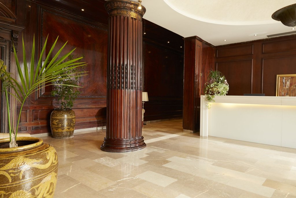 Фото Mon-Repo Suites