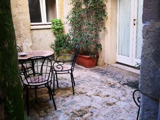 Фото Palazzo 'Il Cavaliere' - B&b di Charme