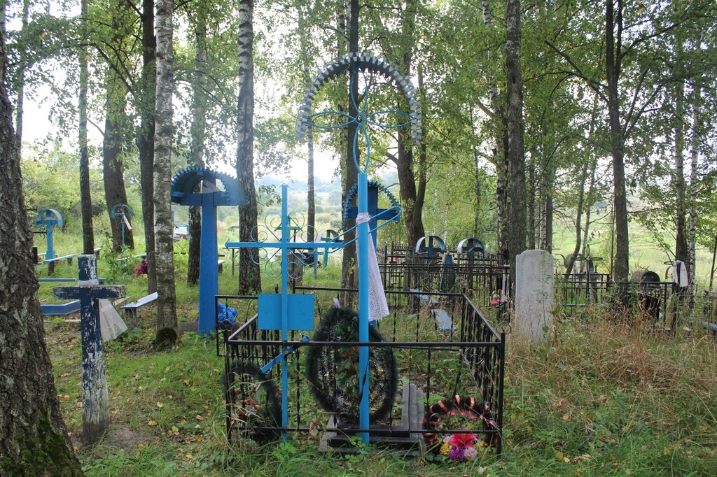 Monument, memorial Братская могила и памятник 2 партизанам, Bryansk Oblast, photo