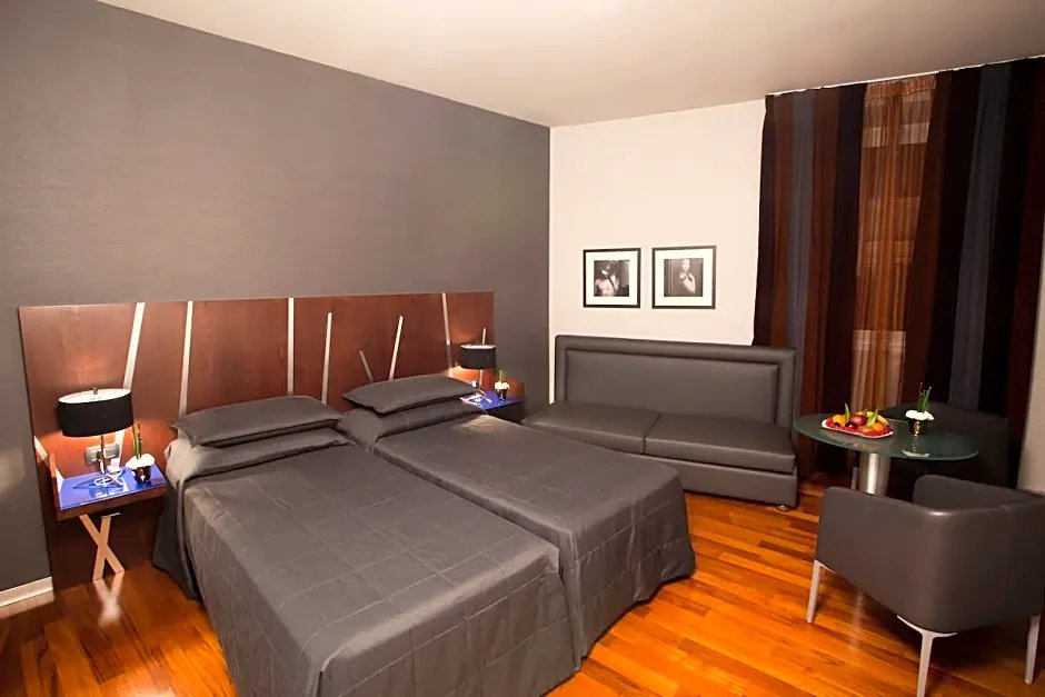 Фото Valadier Hotel