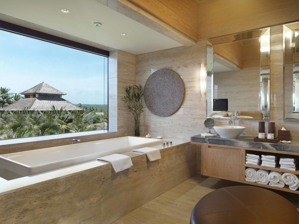 Фото Conrad Bali