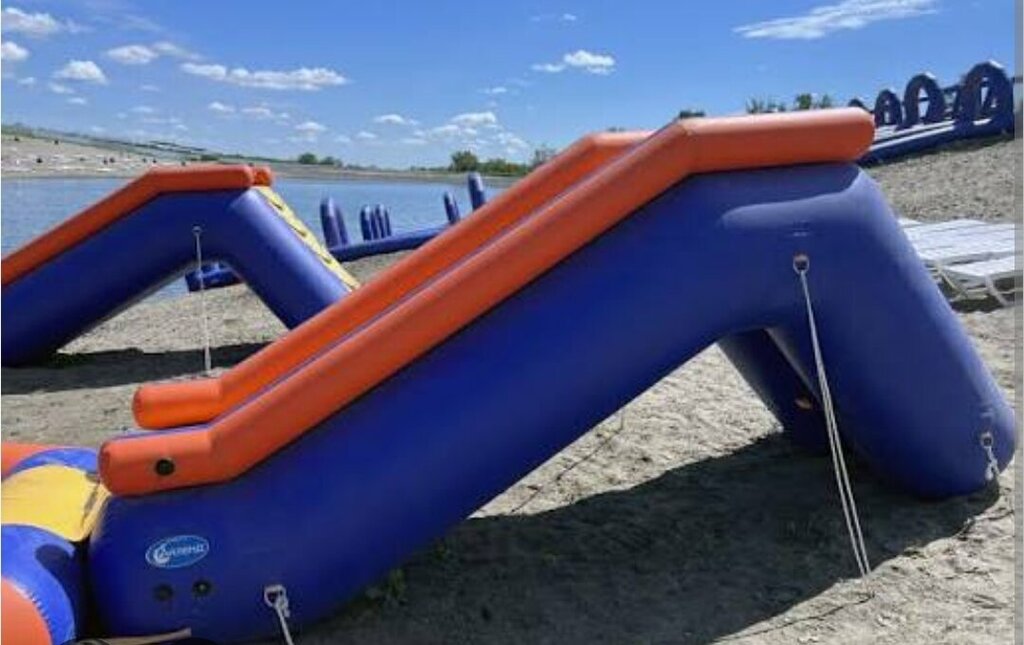 Amusement ride Leap of Faith, Dubai, photo