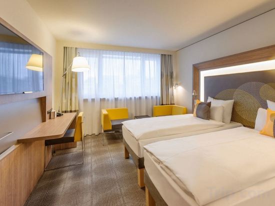 Фото Novotel München City Arnulfpark