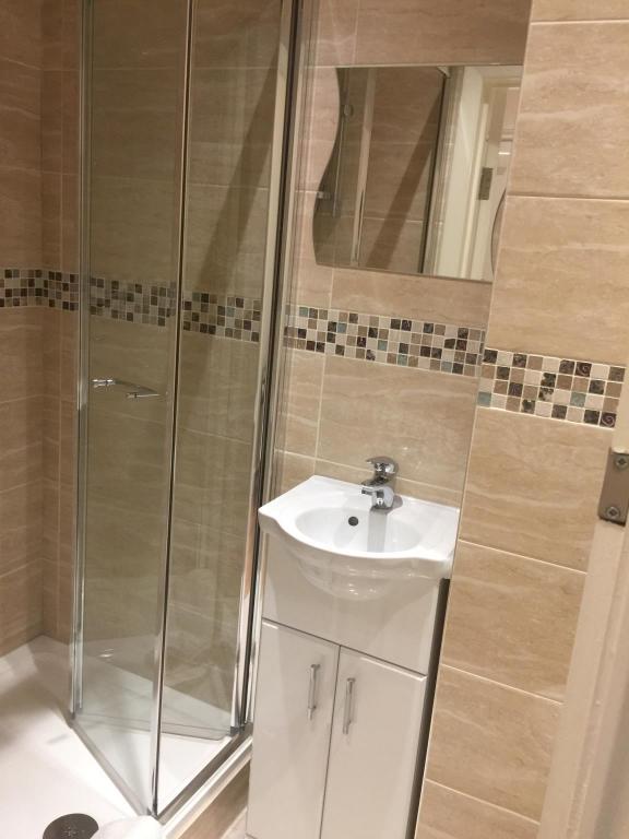 Фото Hellenic Hotel London by Saba