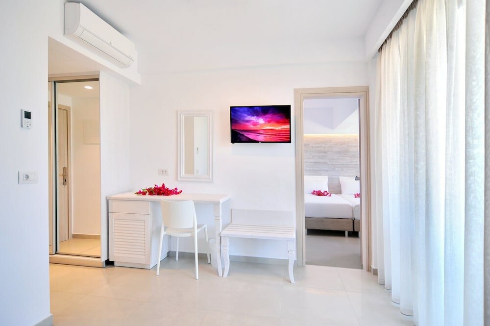 Фото Apollon Windmill