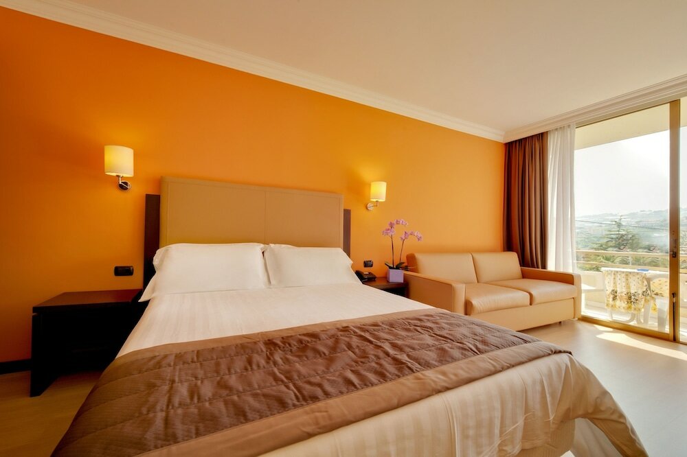 Фото Nyala Suite Hotel