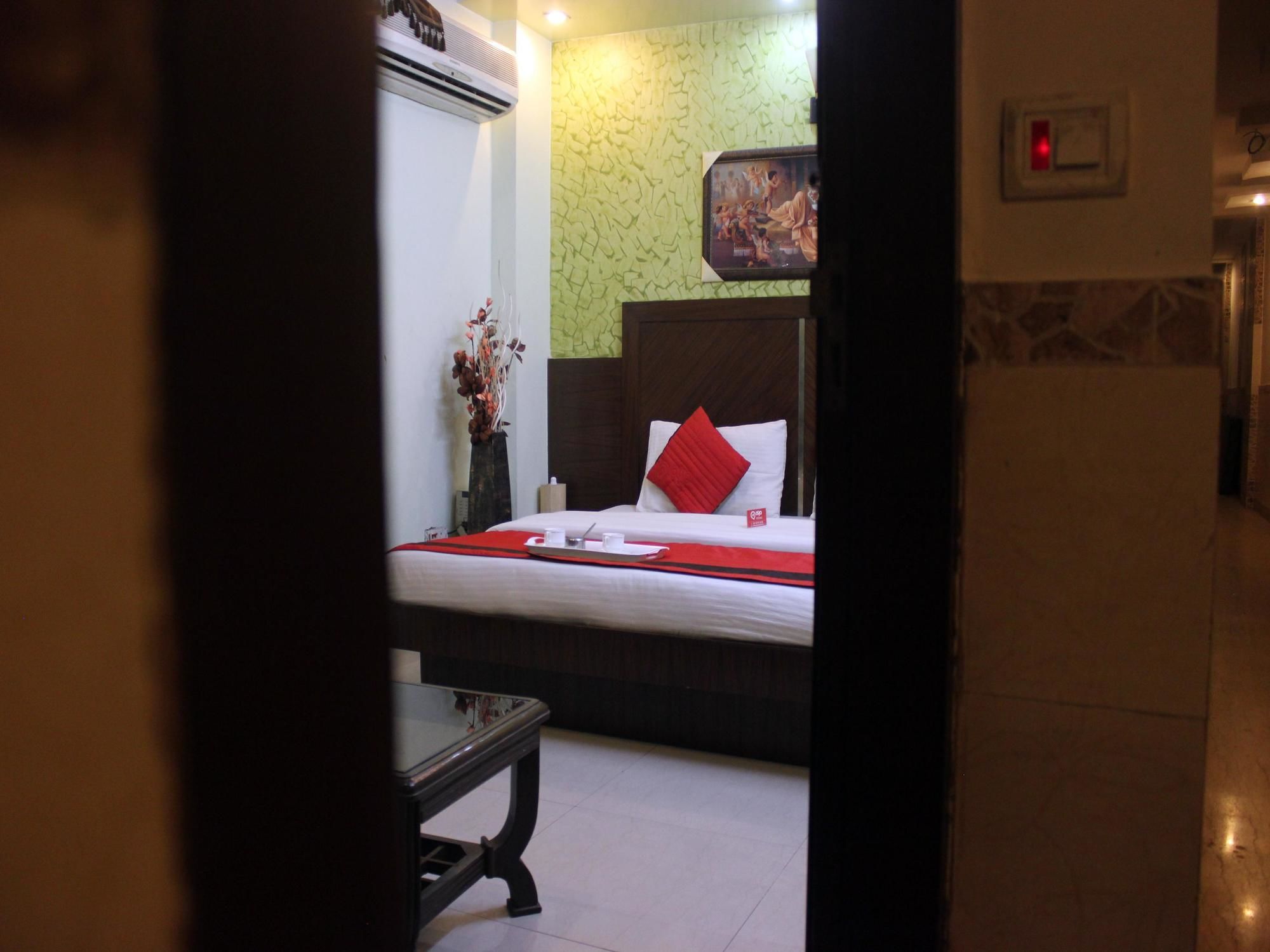 Фото Oyo Rooms Main Bazar Paharganj