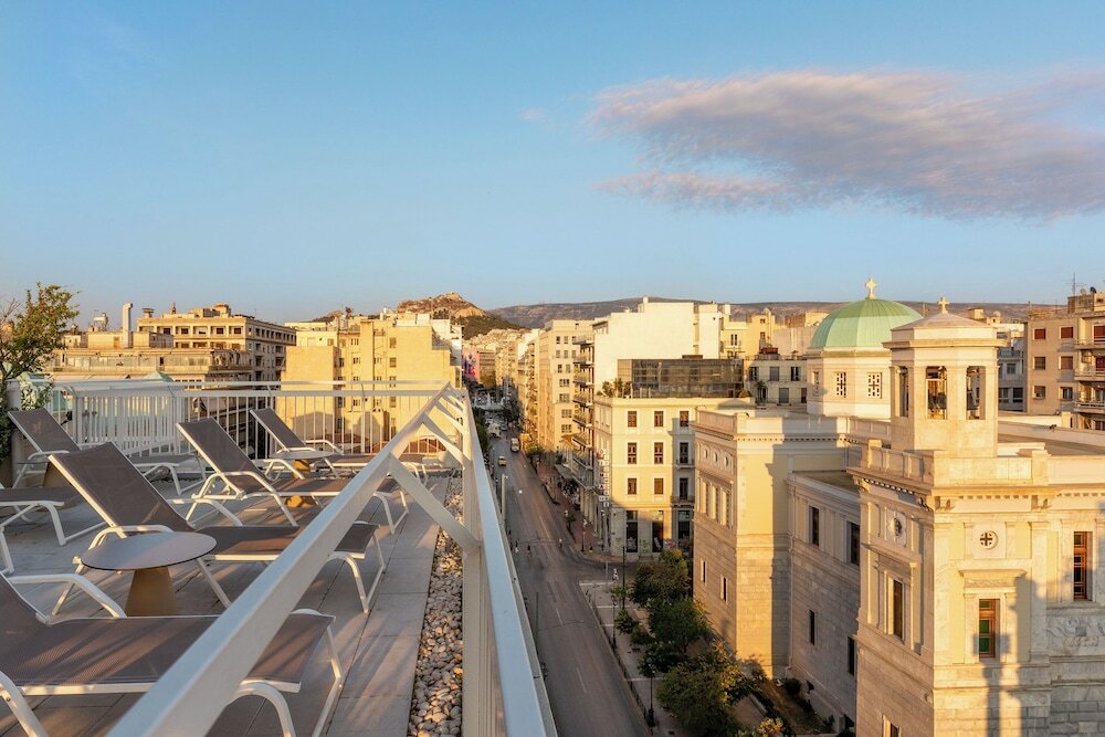 Фото Casual Kubic Athens Hotel