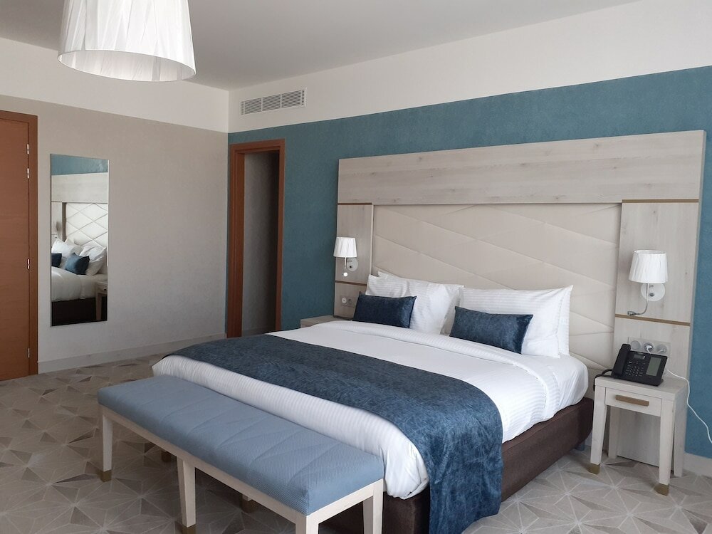 Фото Rodina Hotel SPA & Conferences