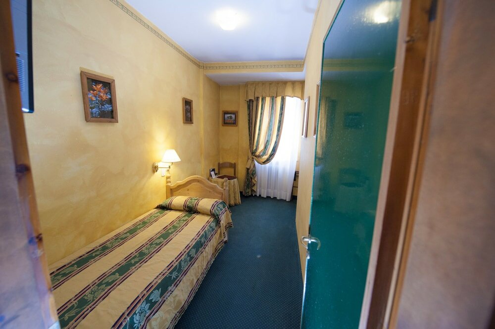 Фото Hotel Olimpia