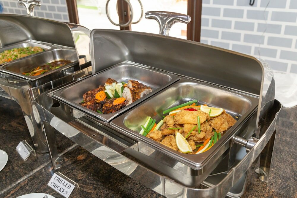 Фото Sunlodge Hotel