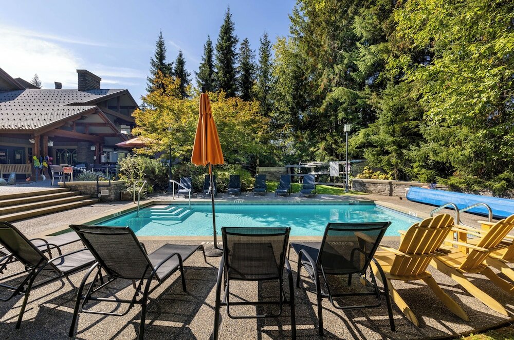 Фото Horstman House by Whistler Premier