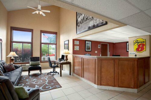 Гостиница Super 8 by Wyndham Westminster Denver North в Торнтоне