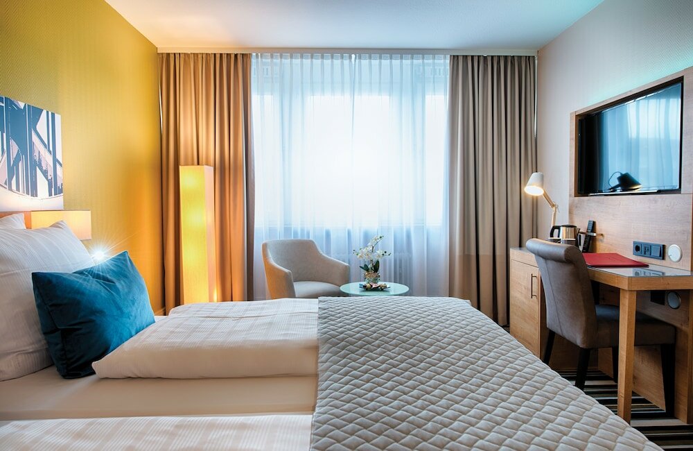 Фото Leonardo Hotel Hamburg Elbbruecken