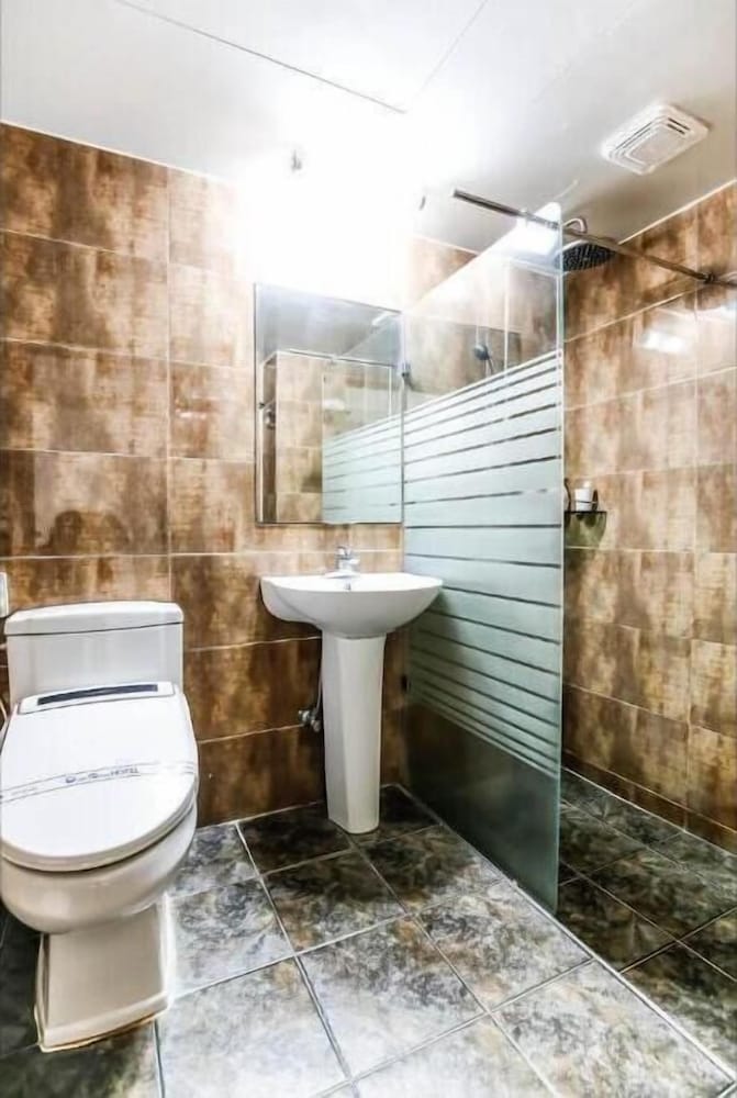 Фото Jeju Ocean Family Hotel