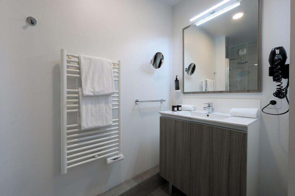 Фото Nemea Appart Hotel So Cloud Lyon Part Dieu