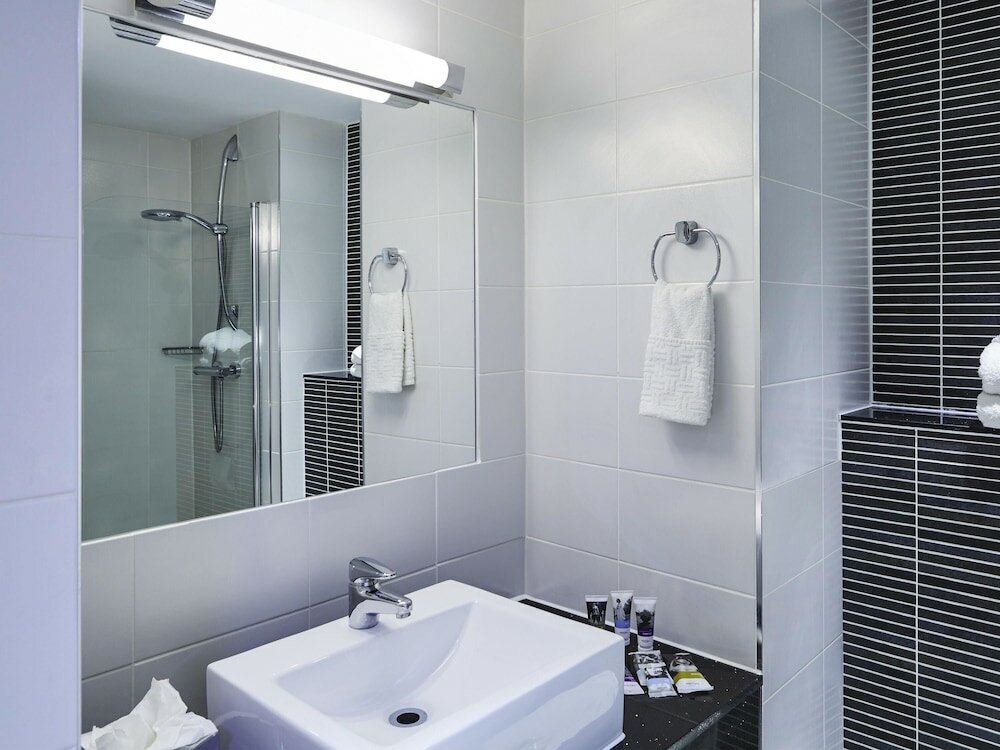 Фото Mercure St Helens