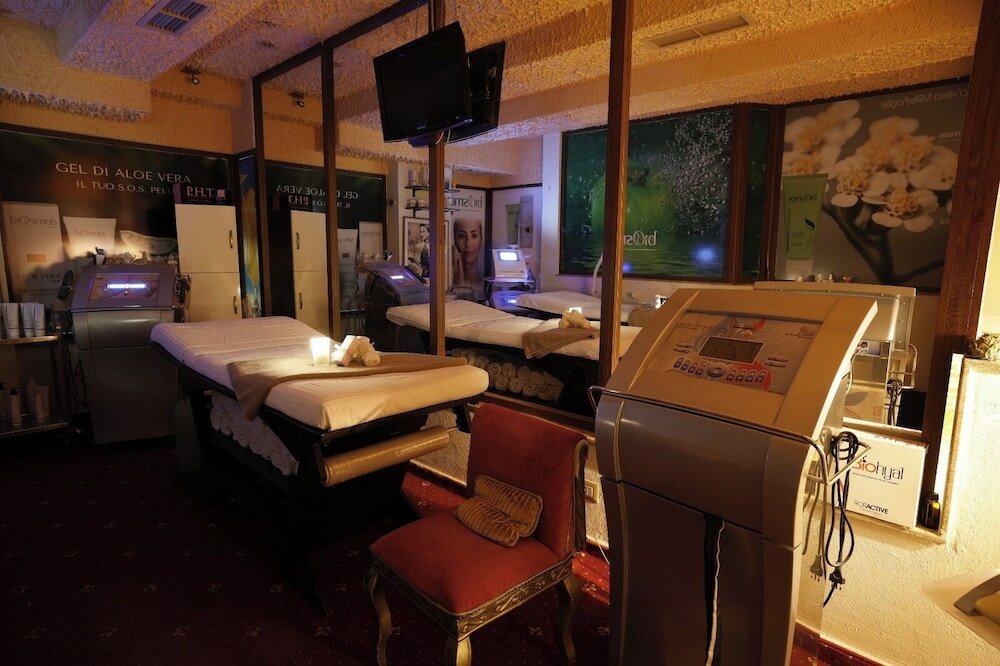 Фото Отель 2 Kitarrat Boutique Hotel & Spa