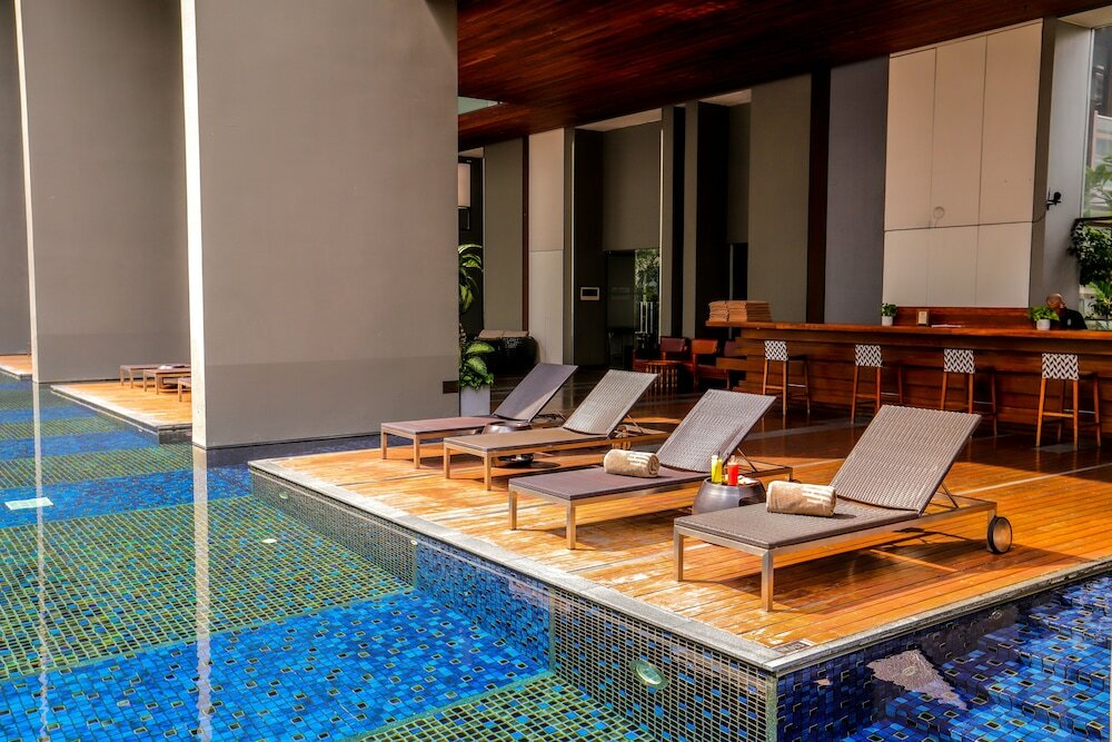 Фото Hansar Bangkok Hotel