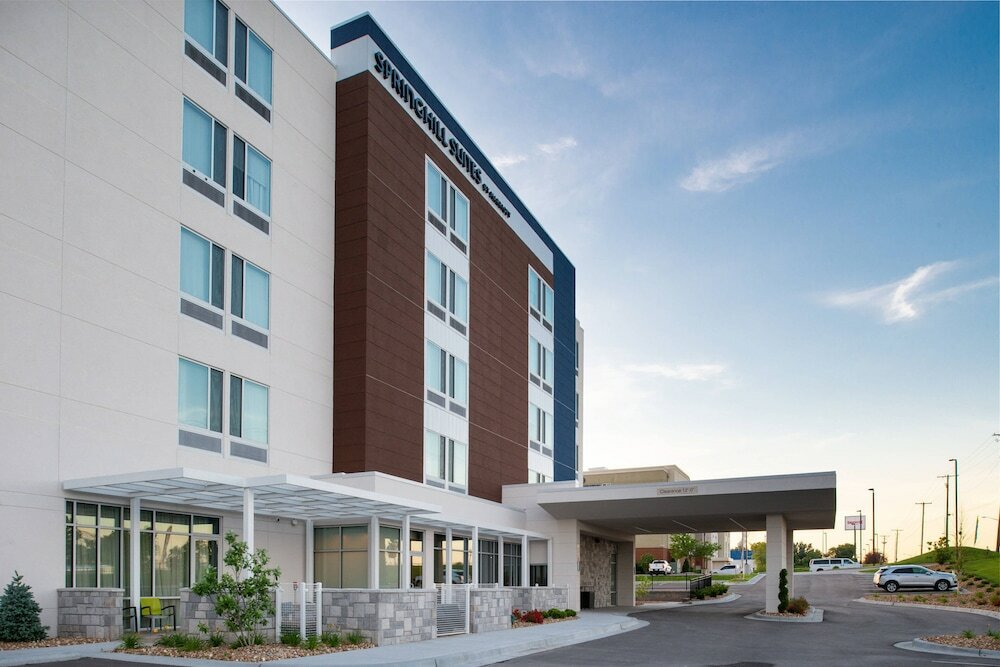 Фото Springhill Suites Kansas City Northeast
