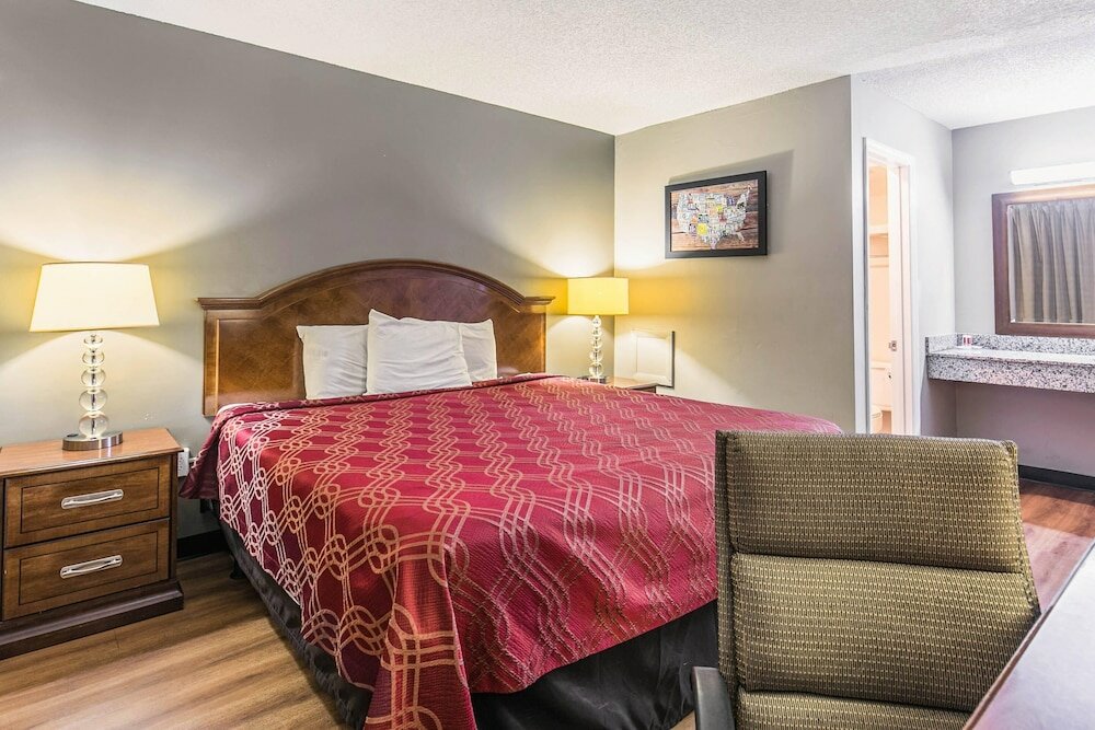 Фото Econo Lodge North