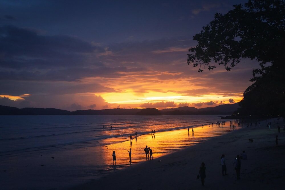 Фото Holiday AO Nang Beach Resort Krabi