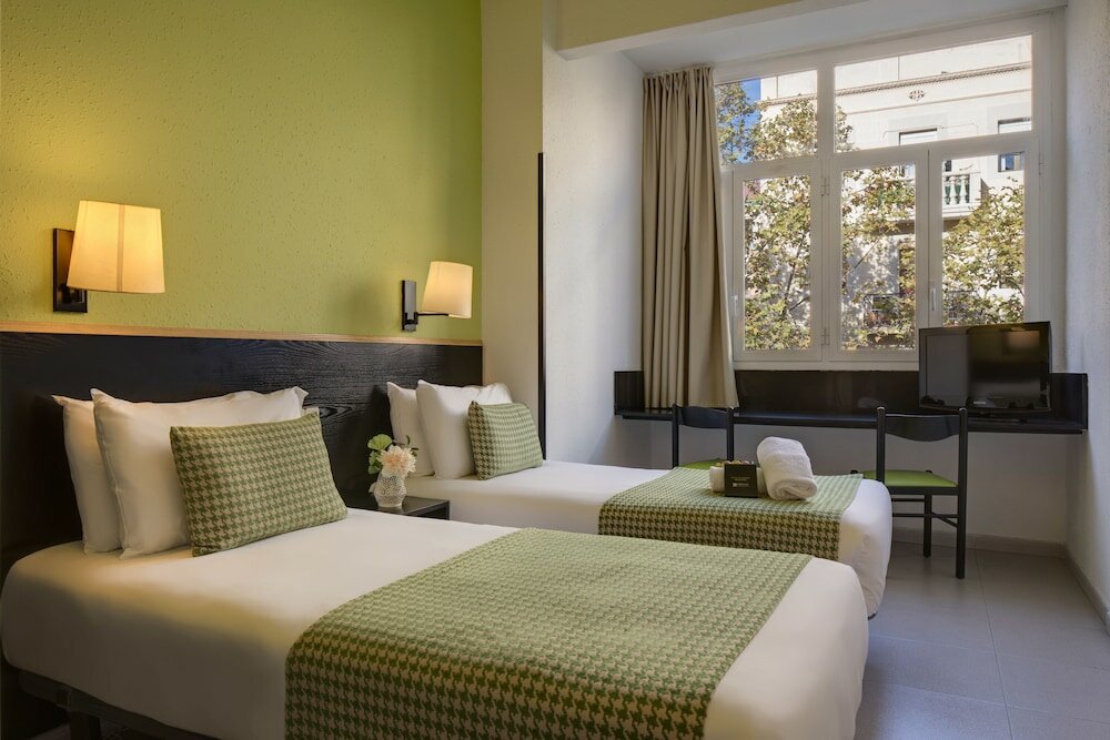 Фото Htop BCN City Hotel