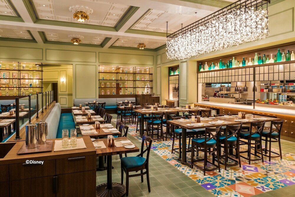 Фото Disney Explorers Lodge