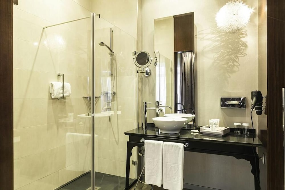 Фото Vincci Palace Hotel