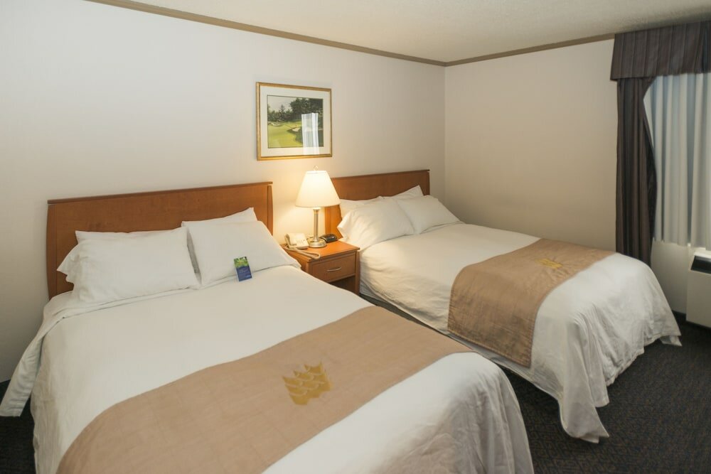 Фото Days Inn by Wyndham Drayton Valley
