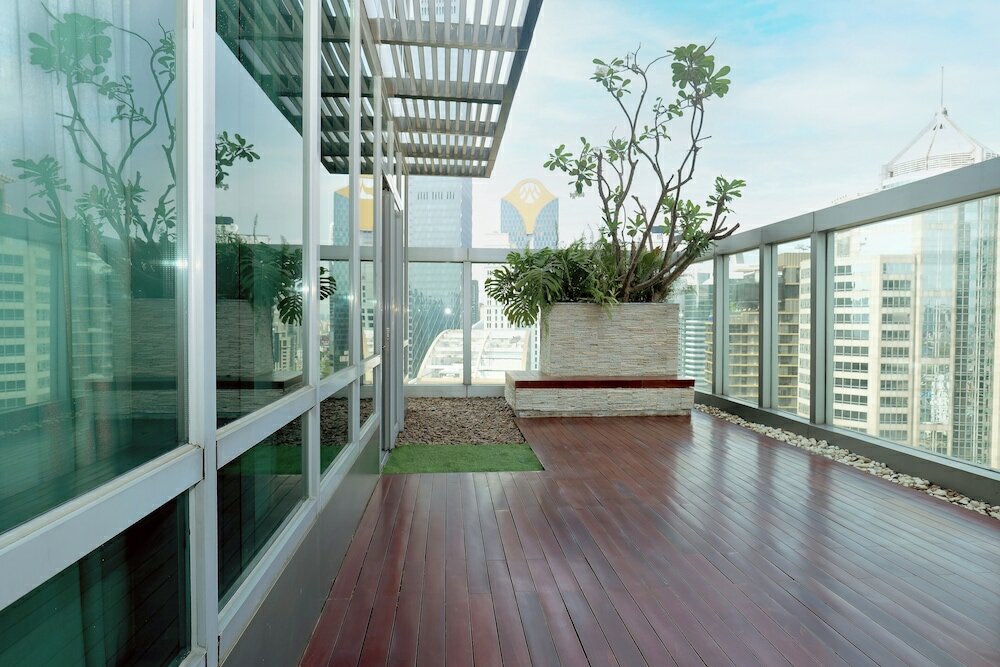 Фото Oriental Residence Bangkok