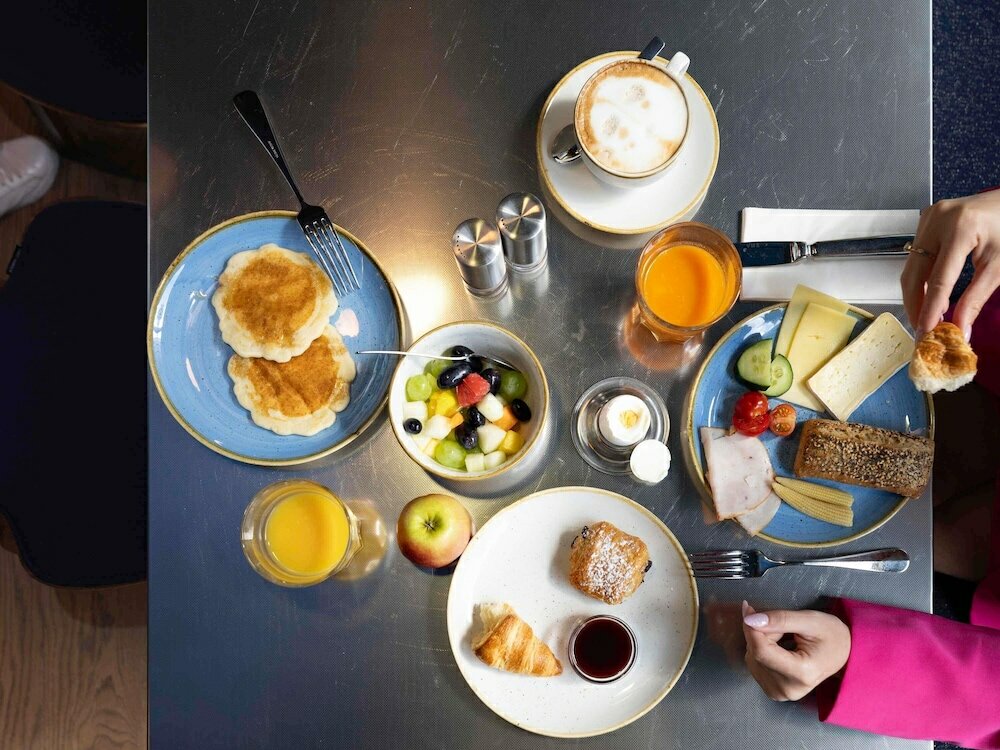 Фото Novotel Zurich City West