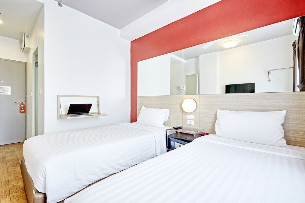 Фото Red Planet Bangkok Asoke