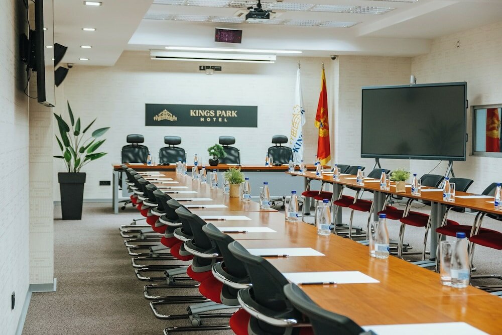 Фото Kings Park Hotel