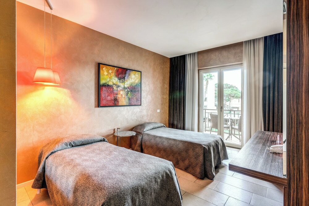 Фото Hotel Isola Sacra Rome Airport