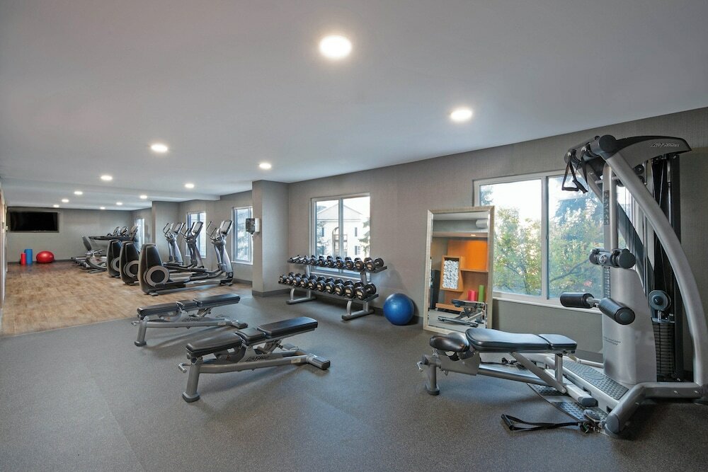 Фото Sheraton Suites Columbus