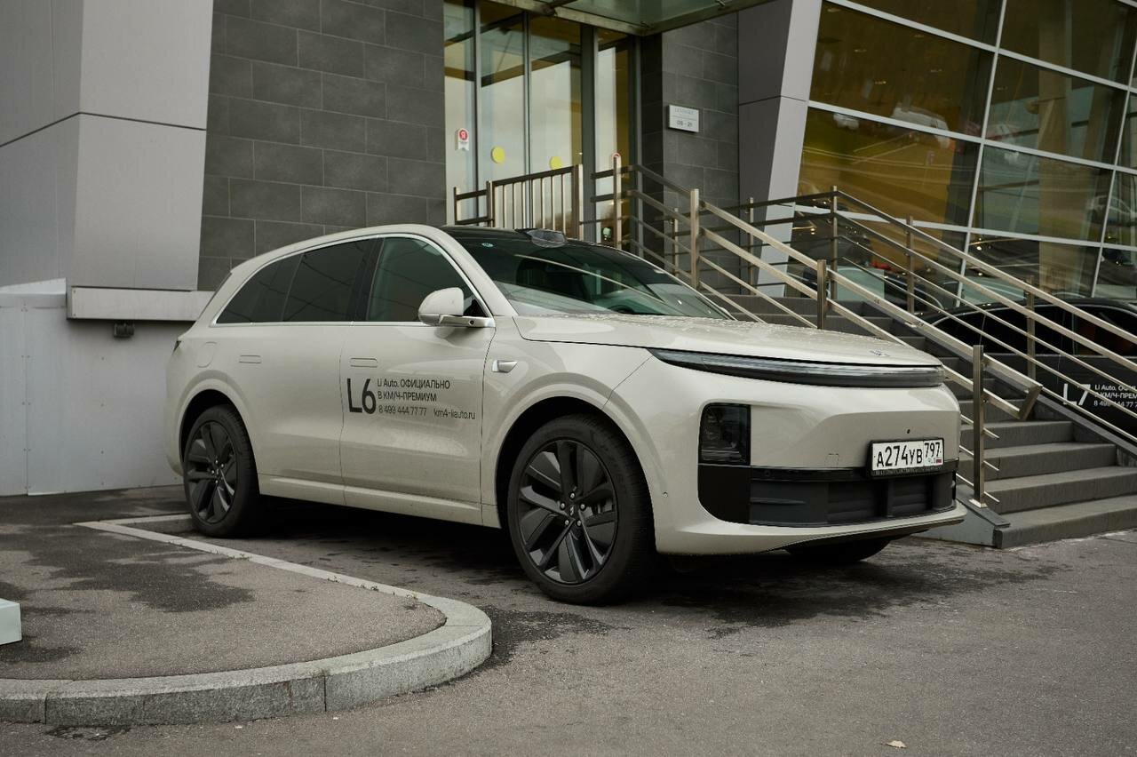 photo КМ/Ч Li Auto