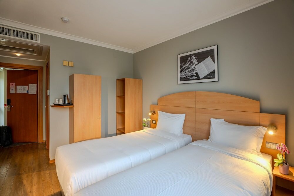 Фото Tulip Inn Turin West