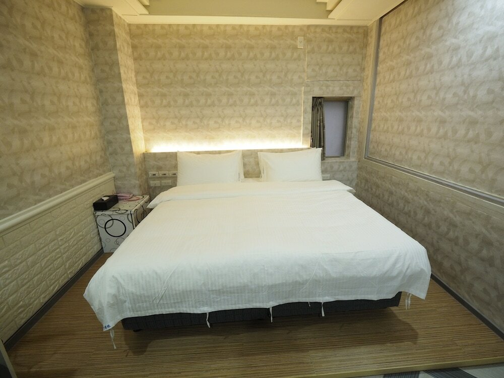 Фото HeYue Hotel
