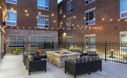 Гостиница TownePlace Suites by Marriott Louisville North в Кларксвилле