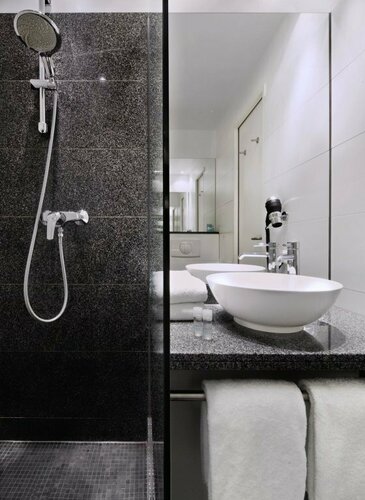 Внешний вид отеля Motel One Magdeburg в Магдебурге, фото 5