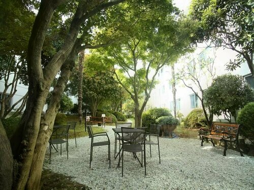 Гостиница Admiral Hotel в Кенсан-Намдо