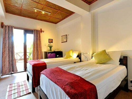 Внешний вид отеля Nirvana Beach Resort в Малае, фото 4