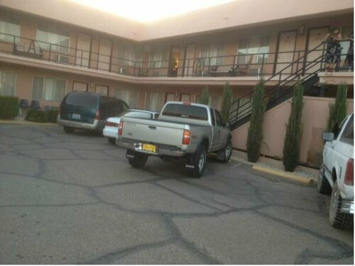 Гостиница Economy Inn в Аламогордо