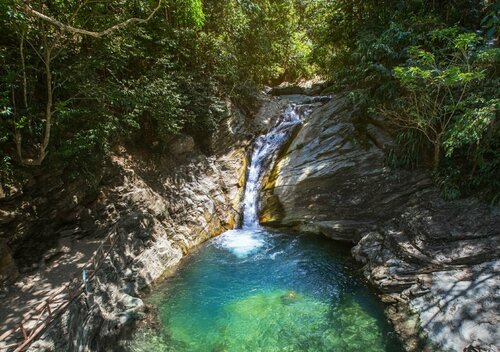 Гостиница Отель Edgewater Dive & Spa Resort в Провинции Восточный Миндоро