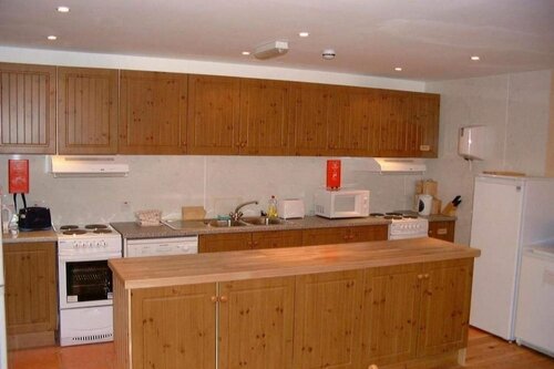 Хостел Sandra's Backpackers Hostel в Терсо