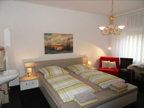 Гостиница Pension Haus Baumgarten в Бад-Кройцнахе