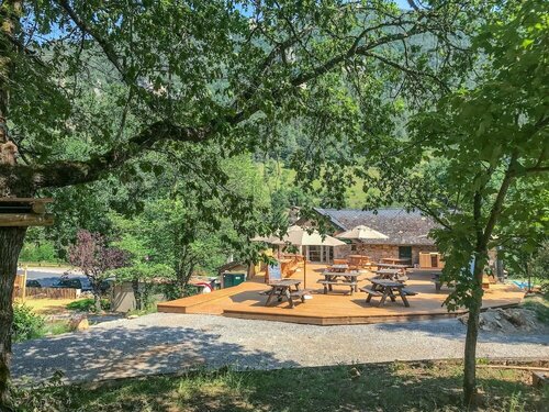 Гостиница Huttopia Gorges du Tarn в Флораке