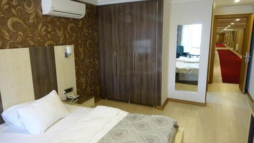 Гостиница Hotel Diyar Paris в Мутки