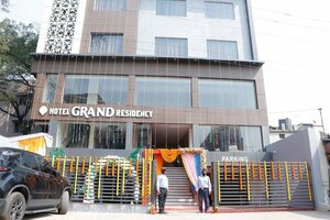 Гостиница Hotel Grand Residency